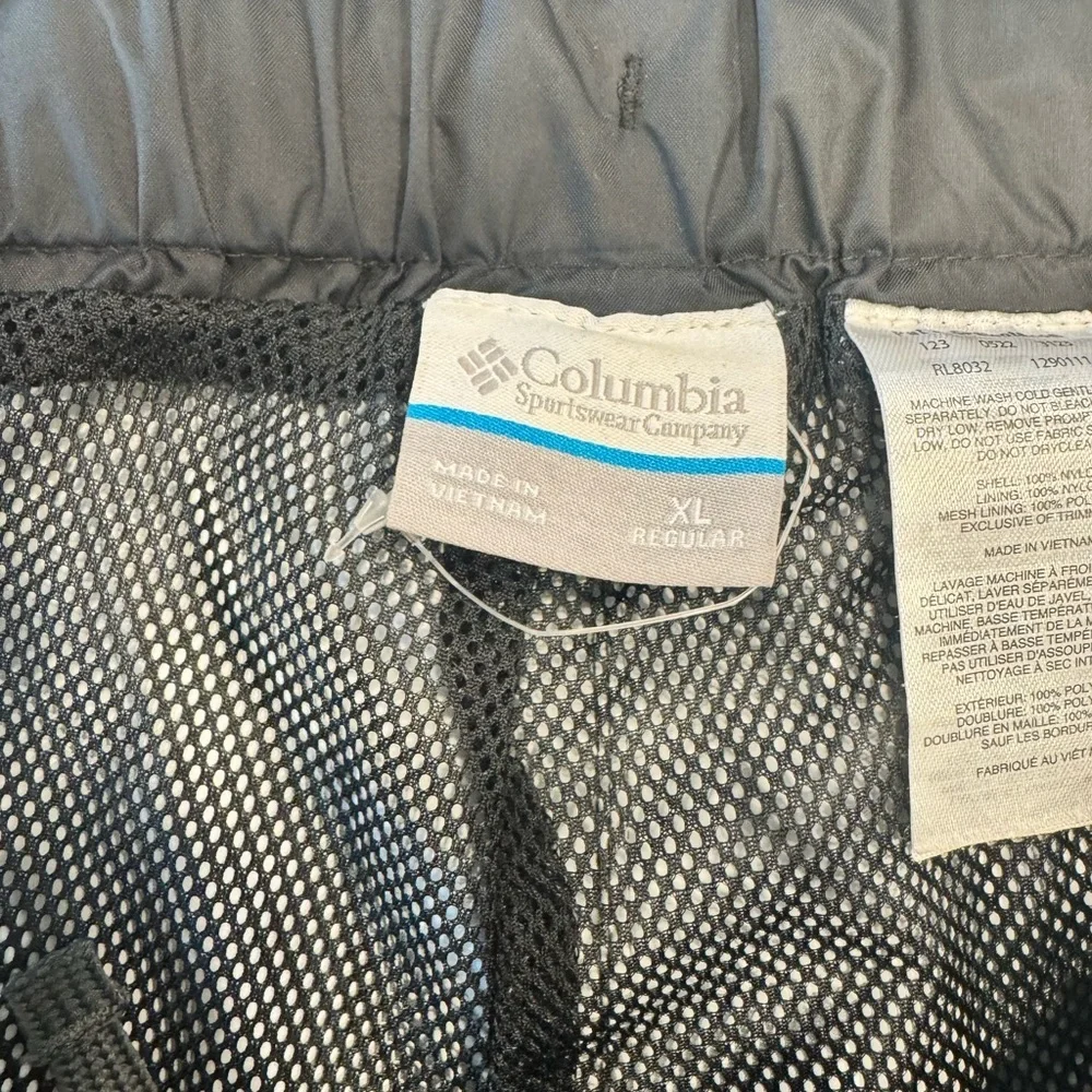 Men's COLUMBIA Black Relaxed Fit Joggers